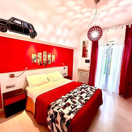 Ai Giardini Rooms -Vicino Ospedale Borgo Trento E Centro Storico Верона Экстерьер фото